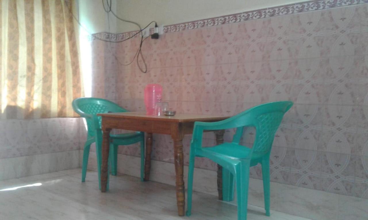 Maakali Guest House ดีกา ภายนอก รูปภาพ